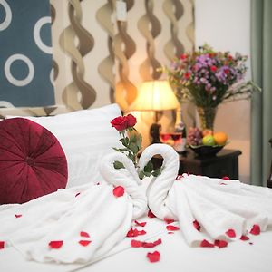 2 Hours Superior Double Room